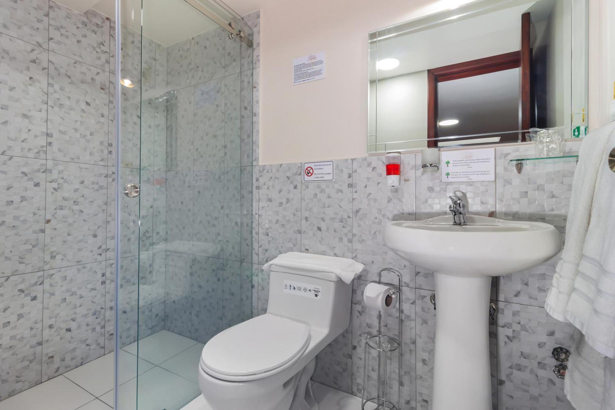 Hotel La Cartuja Кіто Екстер'єр фото